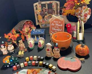 Thanksgiving Decor