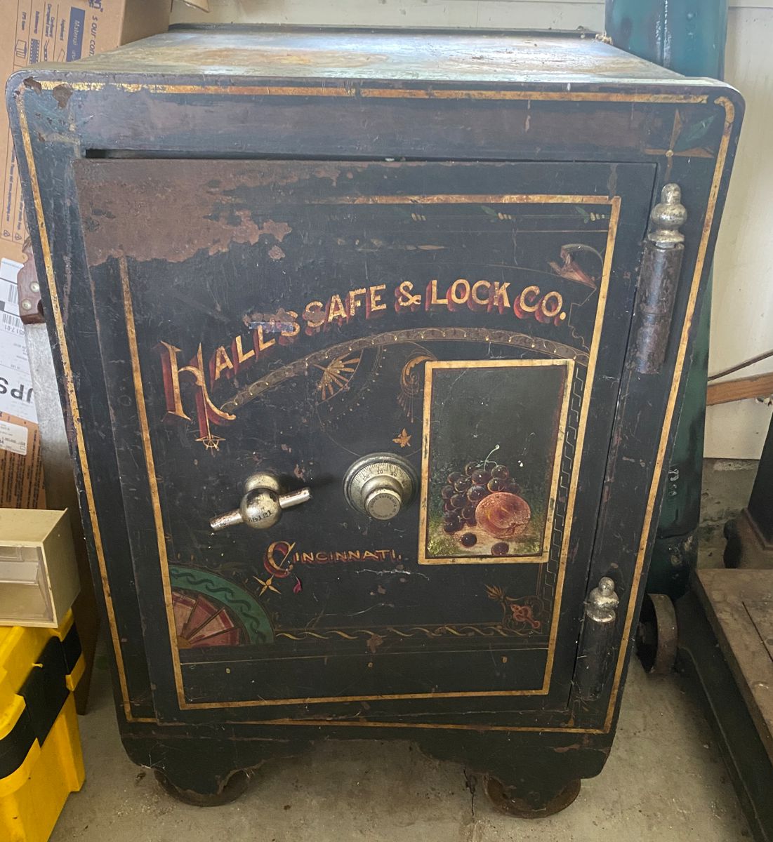 AntiqueFloor safe (we have combination)