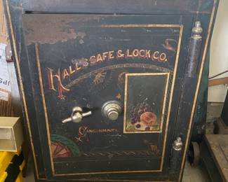 AntiqueFloor safe (we have combination)