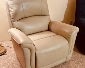 Electric leather recliner (new)...