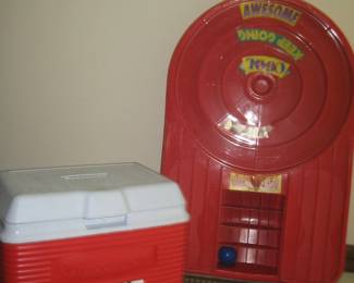 Rubbermaid small cooler, game