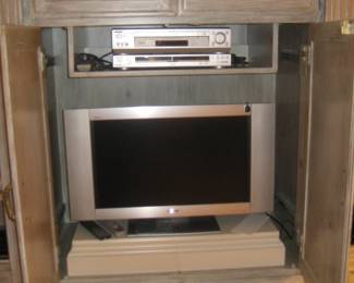 Sony Wega TV, cassette, and DVD player