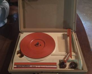 Vintage Special Edition record player by Dejay