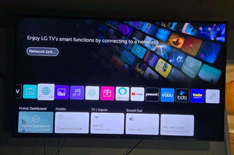 LG 86" 4K UHD Smart LED TV