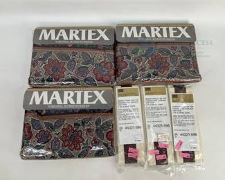 Decorative Tieback and Twin Sheet Set