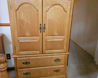 Buy online https://www.estatesales.net/MI/Westland/48186/marketplace/74425