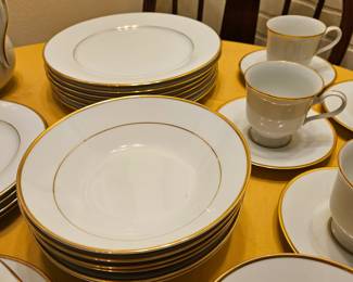 buy online https://www.estatesales.net/MI/Westland/48186/marketplace/74425