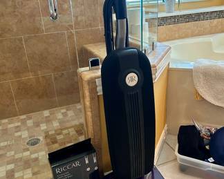 Fantastic Riccar upright vacuum
