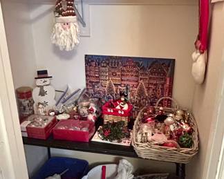 Collection of Christmas decor and some very nice ornaments