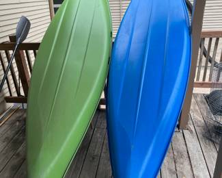 Sun dolphin kayaks