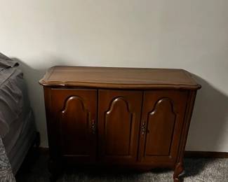Small chest $10