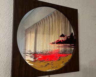 Vintage light up mirror