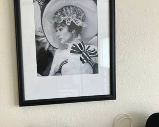 Framed print Audrey Hepburn as Eliza Doolittle in a promotional still from the 1964 film My Fair Lady