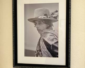Framed print portrait of Bob Dylan, captured during his iconic 1975-1976 Rolling Thunder Revue tour