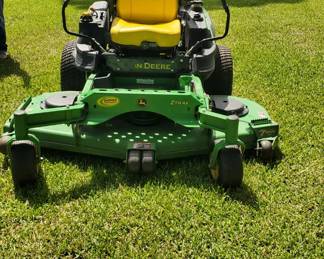 John Deere Commercial grade lawn mower