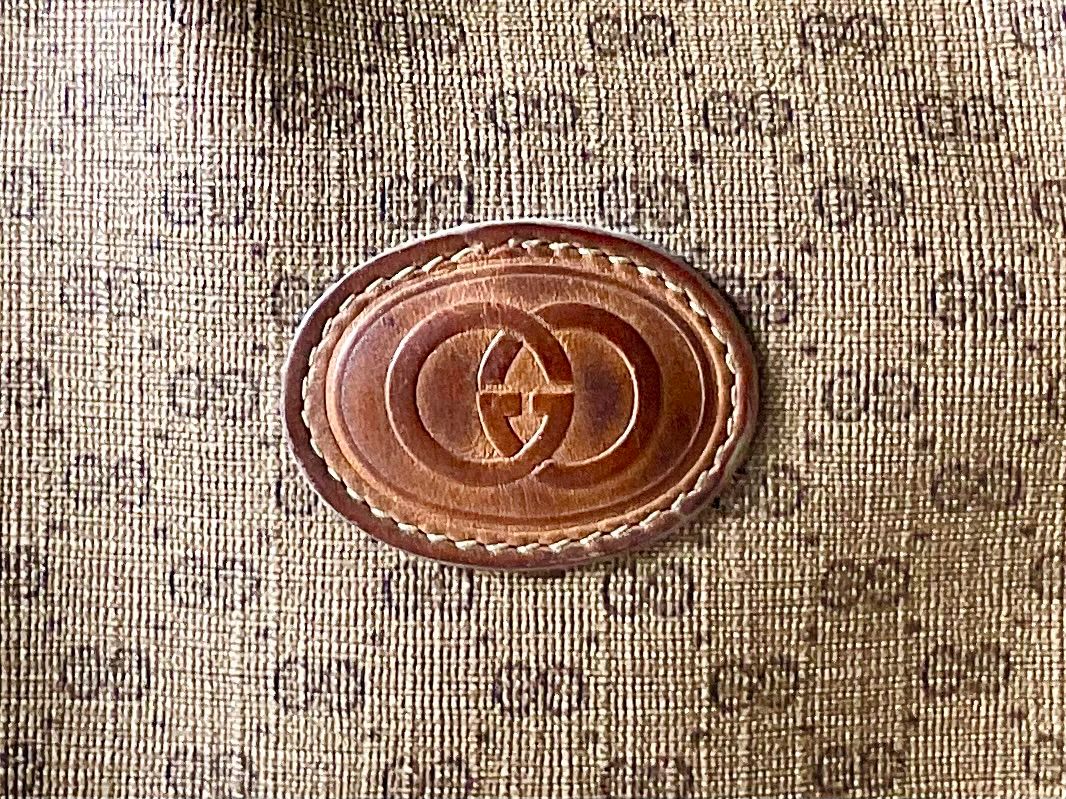 Gucci purse