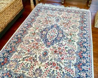 Rug