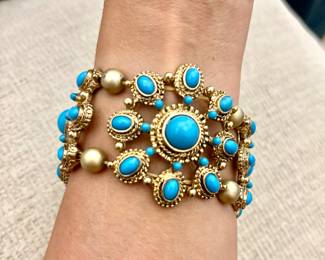 Faux Turquoise Vintage Southwest style stretch bracelet