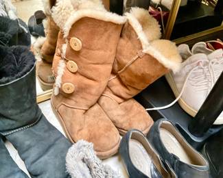 Ugg