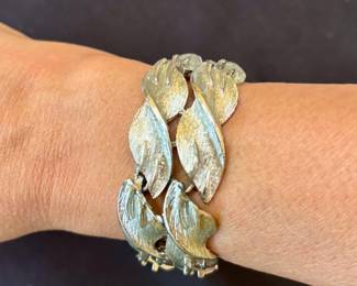 Coro Vintage Silver tone bracelet