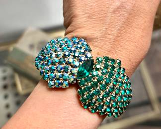 Vintage Juliana Rhinestone Clamp bracelet