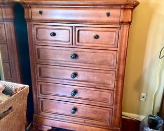 Wooden dresser