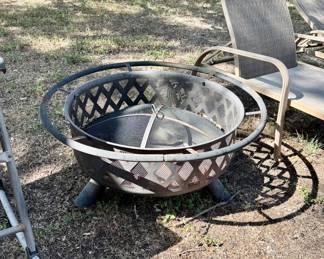 Fire pit 