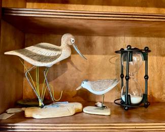 Avocet-tabletop decor, Sandpiper, made in Indonesia. Hour glass