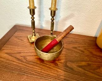 Singing bowl