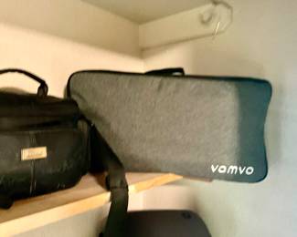 Vamvo projector