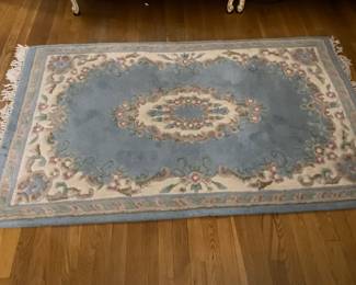 NICE RUG