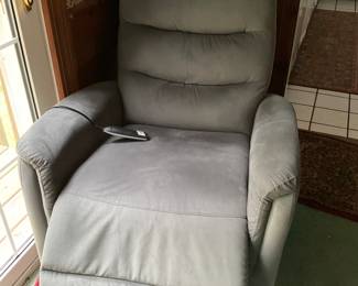 LIFT CHAIR