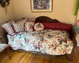 DAY BED