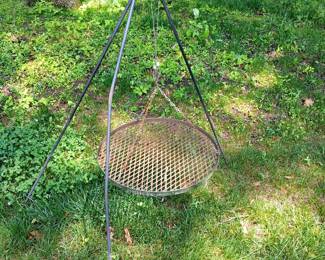 Deer feeder