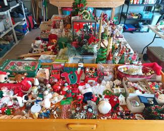 More Christmas decor