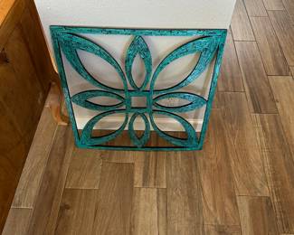 Decorative metal wall hanging