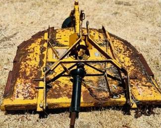 Mow deck for tractor