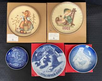 SH225Royal Copenhagen and M. Jay. Hummel Collector Plates.