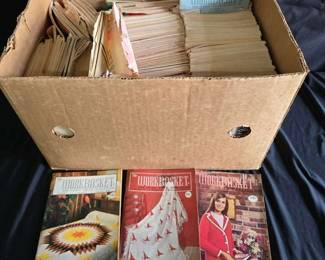 CT120Vintage Work Basket Magazines