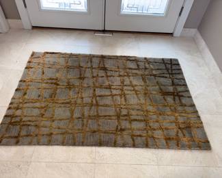 Loloi Dover Collection Taupe 3’ X 5’ 6”!