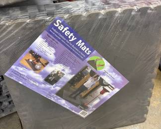 Interlocking Safety Mats!