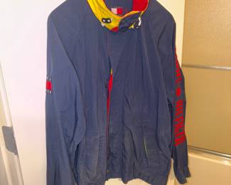 Vtg Tommy Hilfiger Windbreaker!