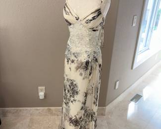 Montage By Mon Cheri Evening Gown Sz 4!