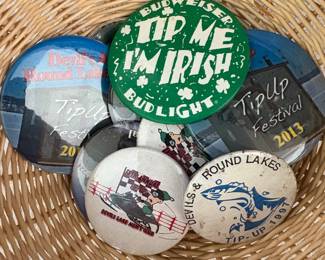 Assorted Vintage Buttons!