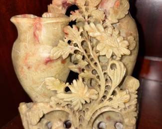 Vtg Soapstone Flowers/Urn Sculpture!