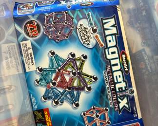 Magnets toy