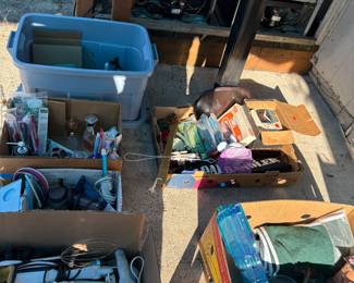 Goodie boxes for digging in