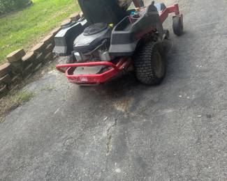 Troy Built 2014 low riding hours 299