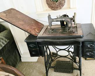 treadle sewing machine
