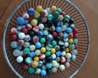 Vintage marbles lot
